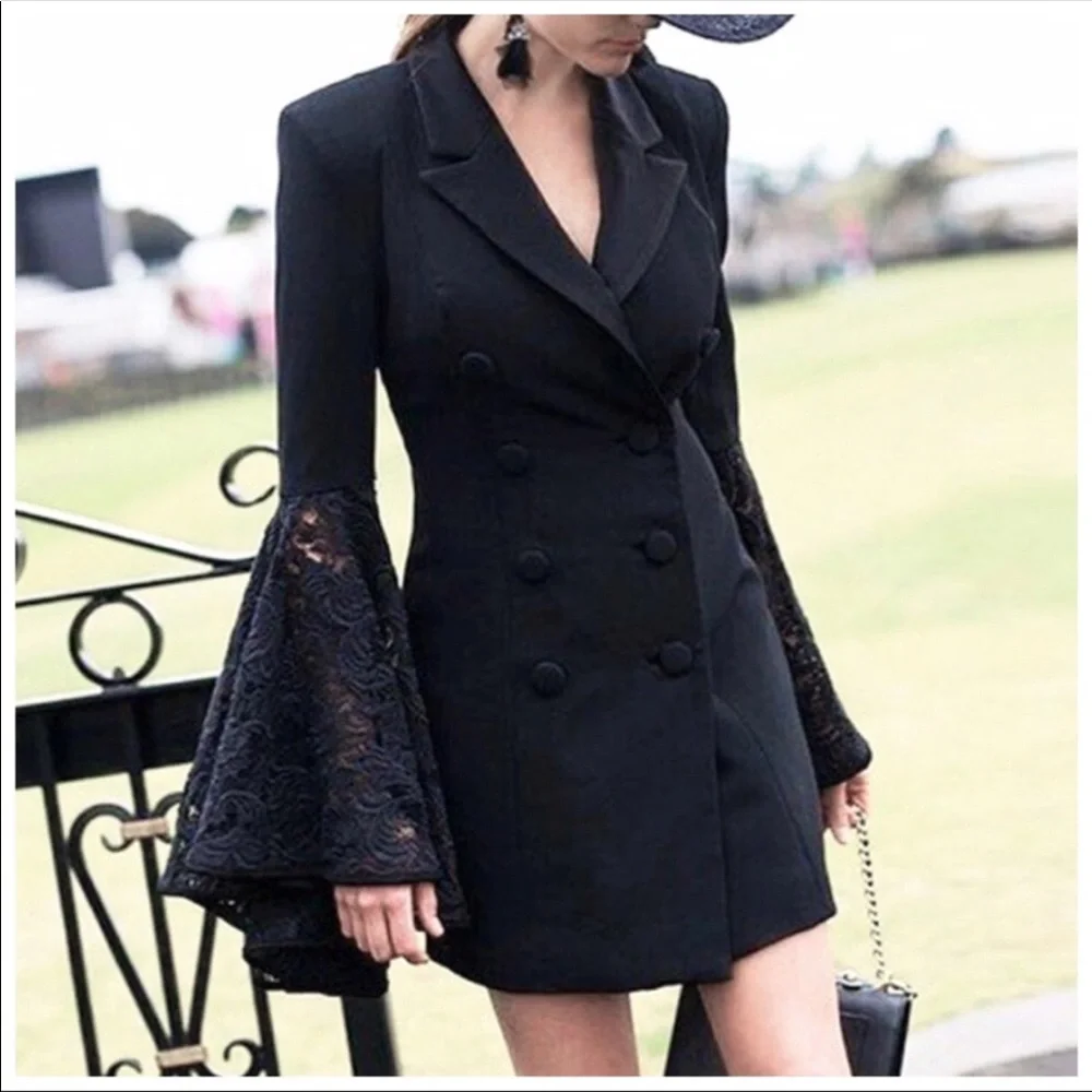 Black Dramatic Bell Sleeve Dress Jacket - Picture 4 of 11